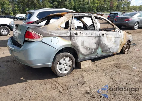 2009 Ford Focus S z USA, uszkodzony, nr VIN 1FAHP34N89W118254